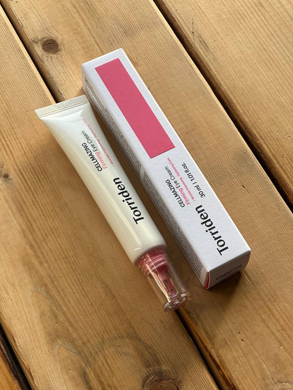 کرم دور چشم ضدچروک توریدن