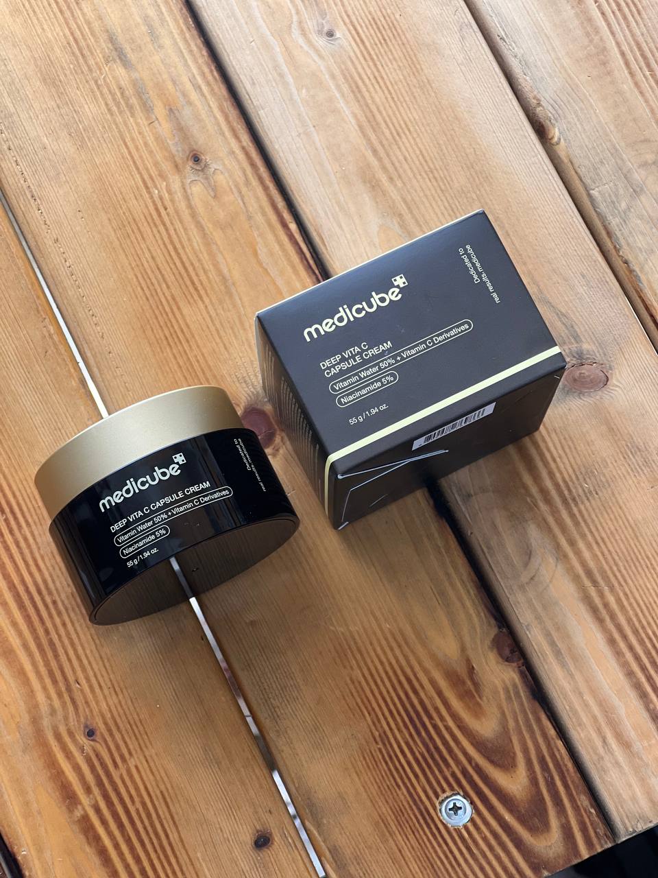 کرم کپسولی ویتامین سی مدی کیوب