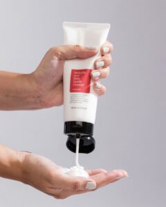 فوم شوینده کوزارکس مدل سالیسیلیک اسید